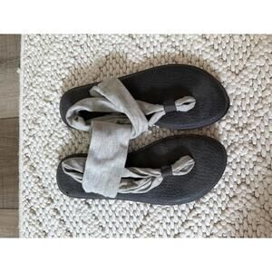 Stylish Knotted Flip-Flops for Casual Summer Wear